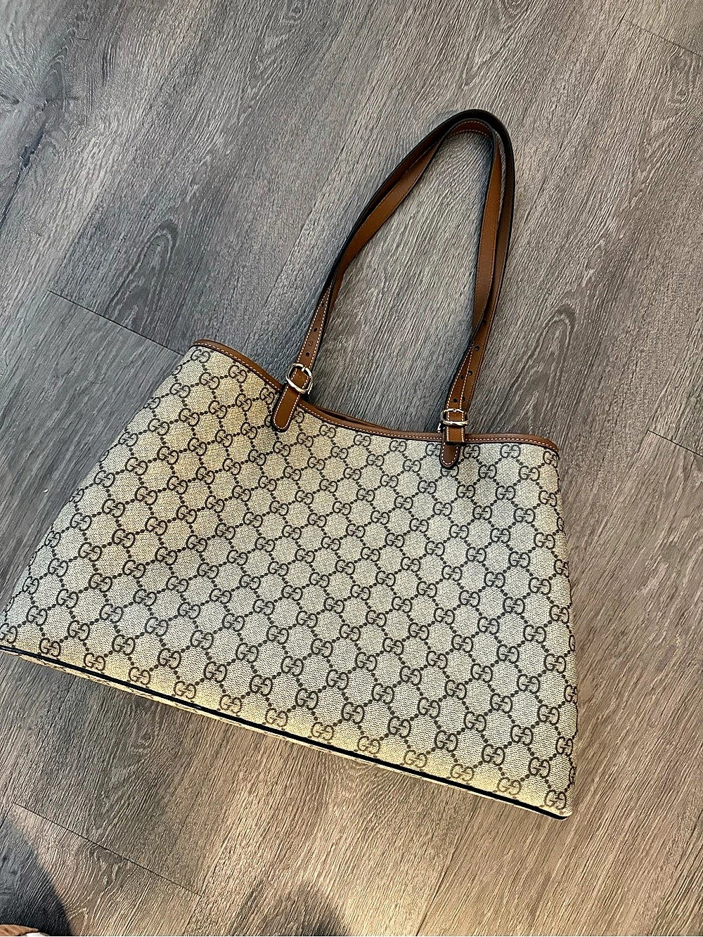 Gucci GG Emblem Large Tote Bag Tote in Brown & Green